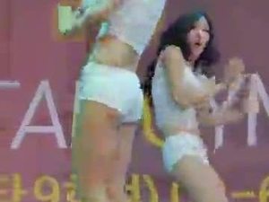 SNSD Taeyeon Sexy Dancing